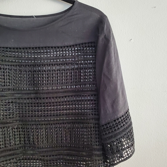 Black Perforated Boxy Crop Pullover Shirt Size M - Picture 4 of 8